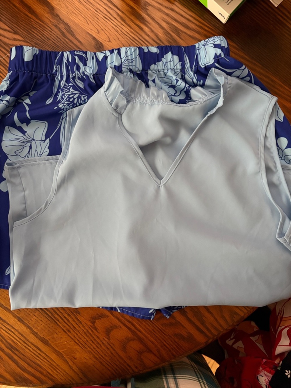 SHEIN Blue Floral Elastic Waist Shorts